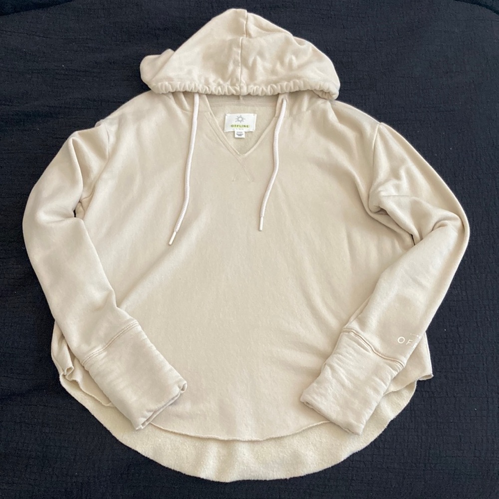 NWOT aerie Offline flowy pullover hoodie 🌾 🤍